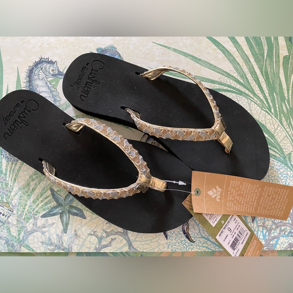 NWT Size 9 Reef Twisted Star Cushion Sandals Flip Flops CUTE GOLD SILVER CUSHY